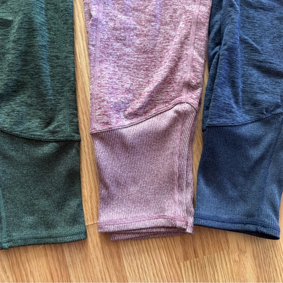 Kirkland Signature Women's Leggings - Green, Pink, and Blue - Picture 4 of 7